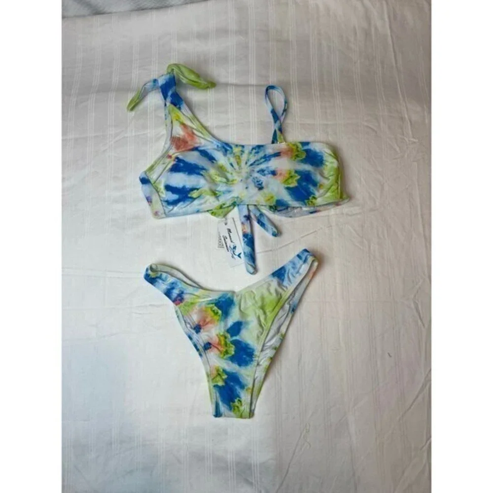 Mermaid Swimwear‎ Tie Dye 2 Piece Asymmetrical Bikini Size M RefM022